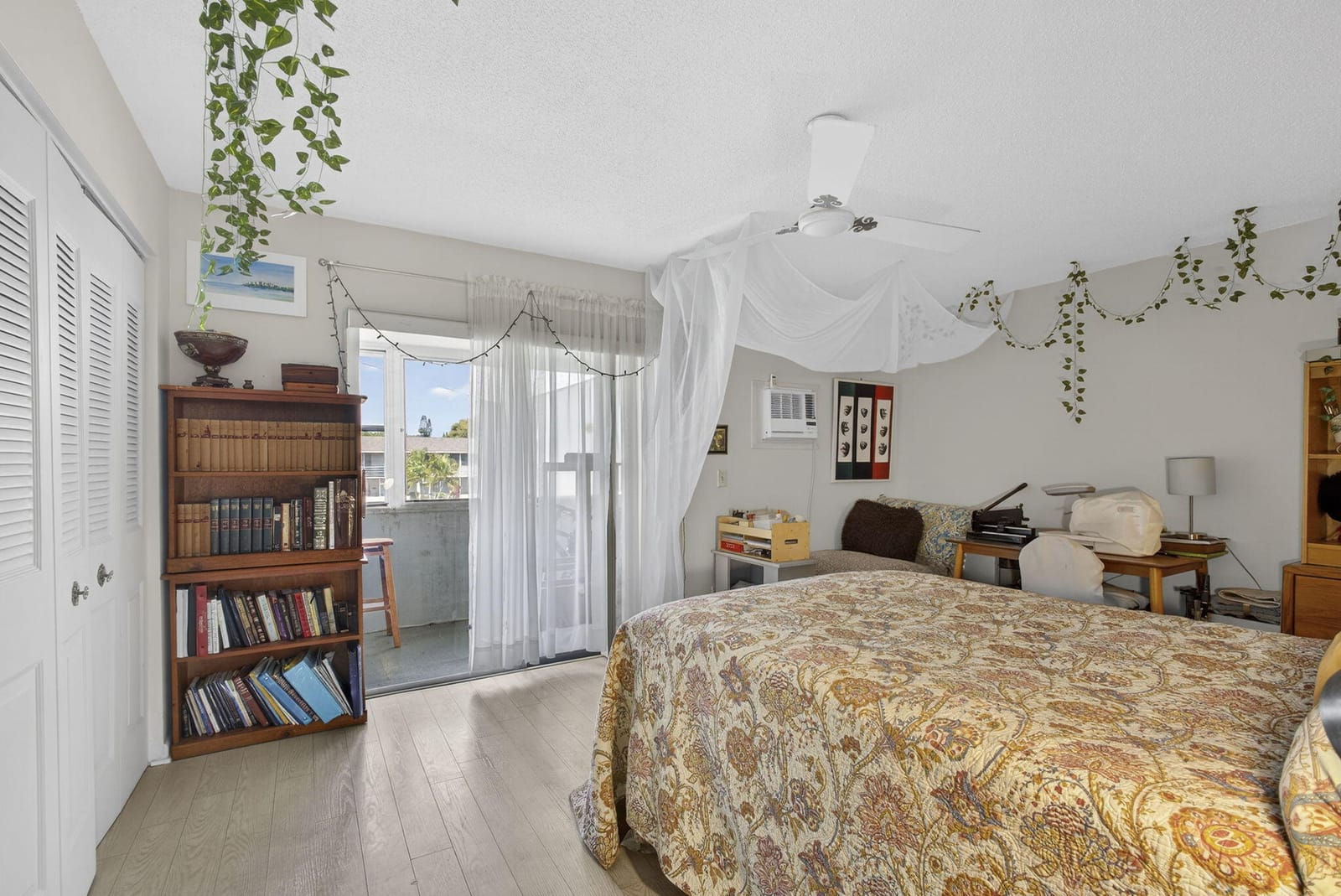 106 Camden E, West Palm Beach, FL 33417 photo 22