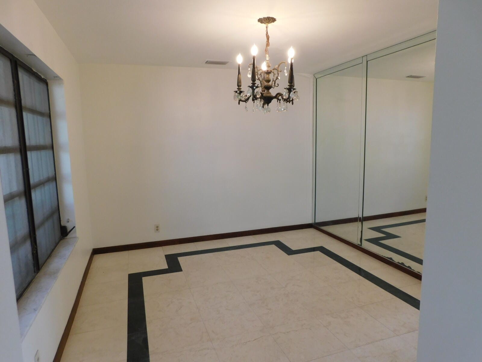 21411 Highland Lakes Boulevard, Miami, FL 33179 photo 16