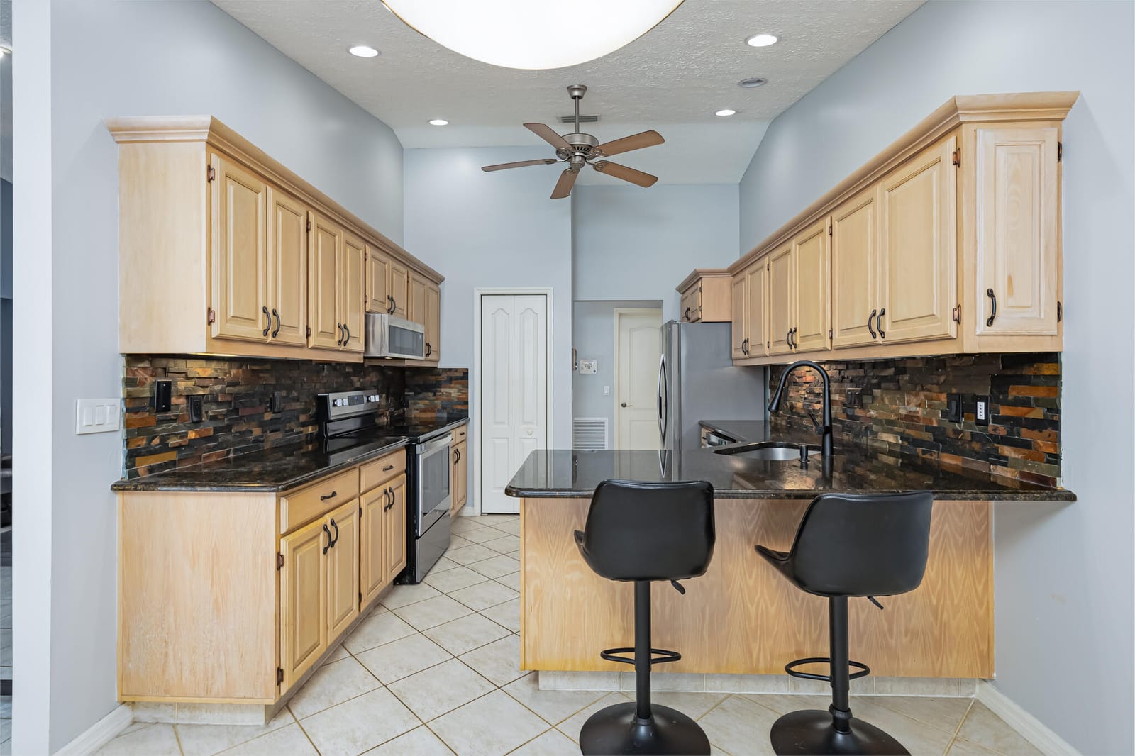 471 SE Ron Rico Terrace, Port St. Lucie, FL 34983 photo 12