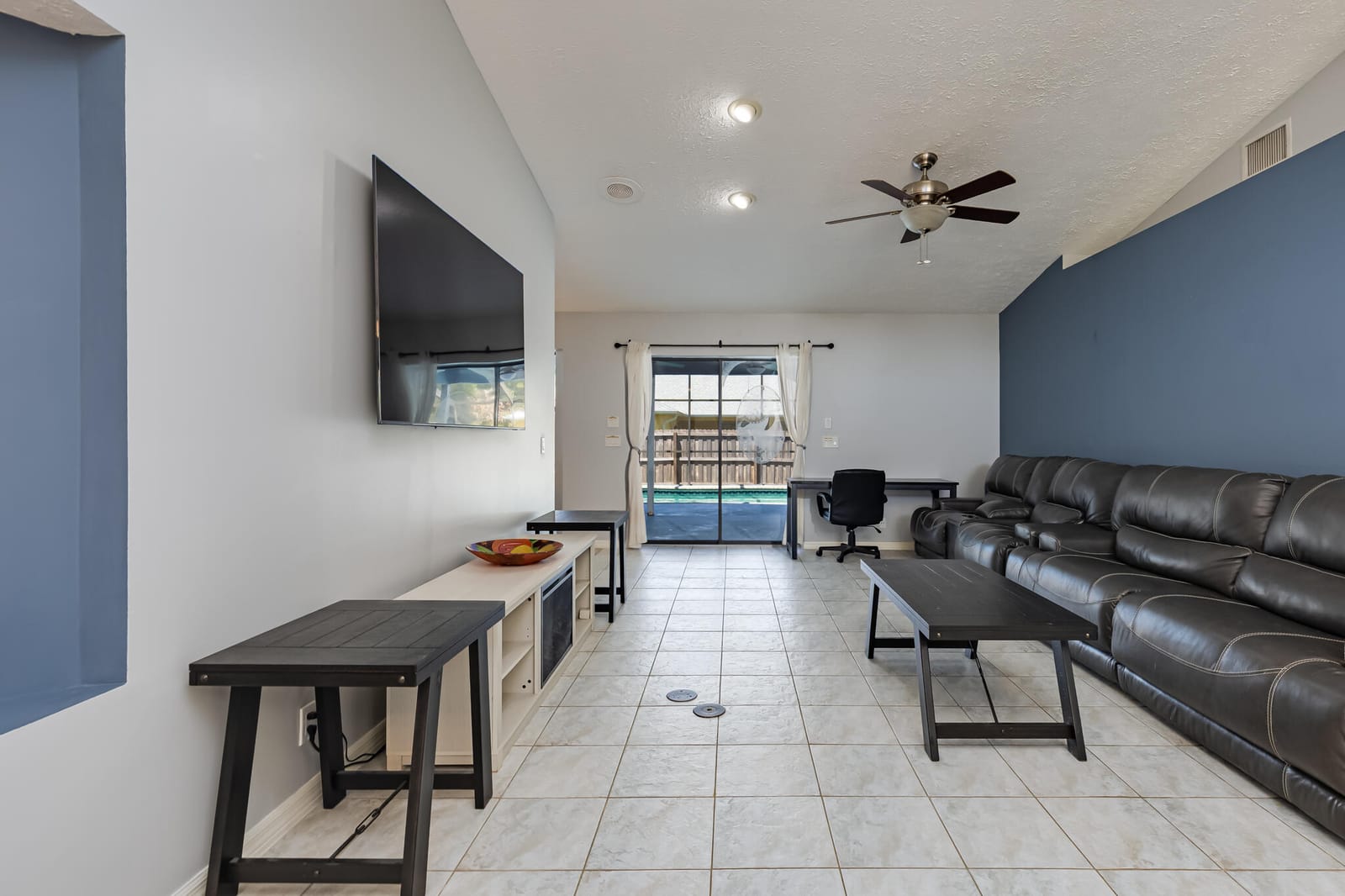 471 SE Ron Rico Terrace, Port St. Lucie, FL 34983 photo 9