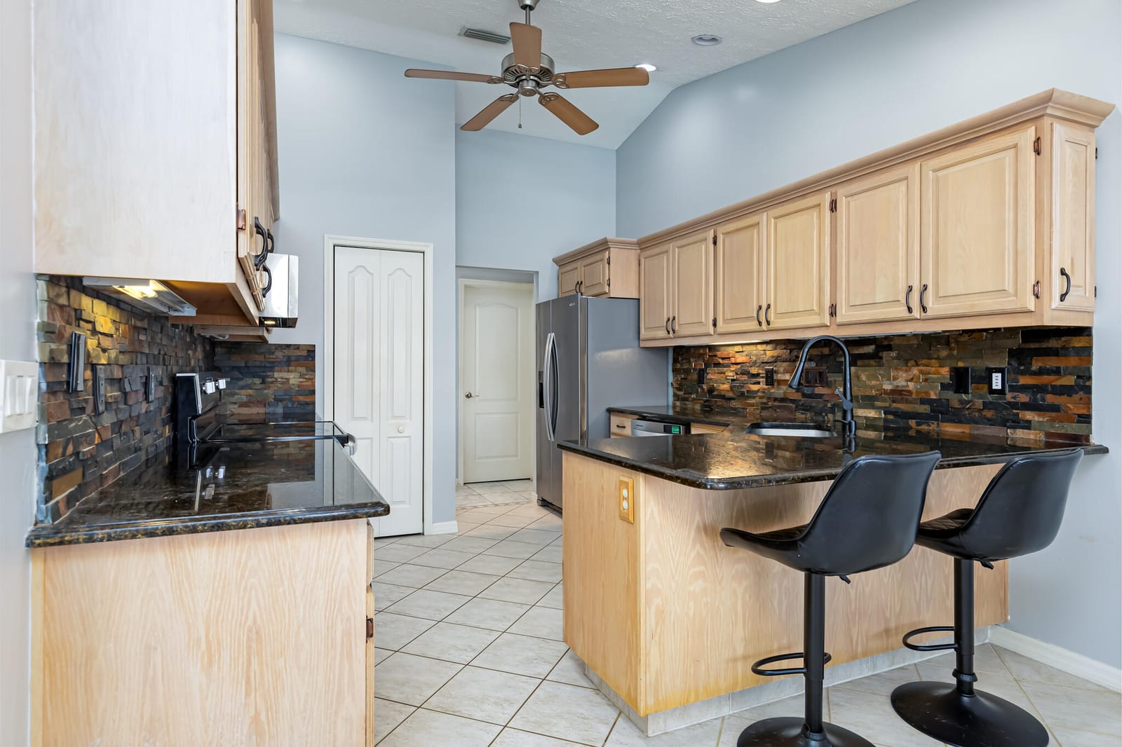 471 SE Ron Rico Terrace, Port St. Lucie, FL 34983 photo 10