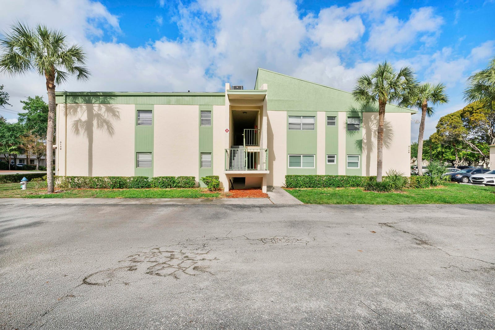 4148 NW 90th Avenue 201, Coral Springs, FL 33065 photo 1