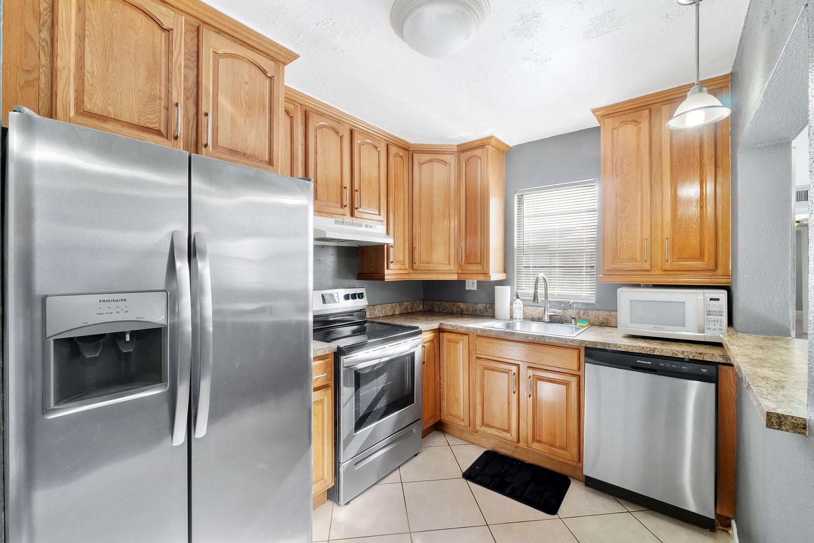 4148 NW 90th Avenue 201, Coral Springs, FL 33065 photo 3