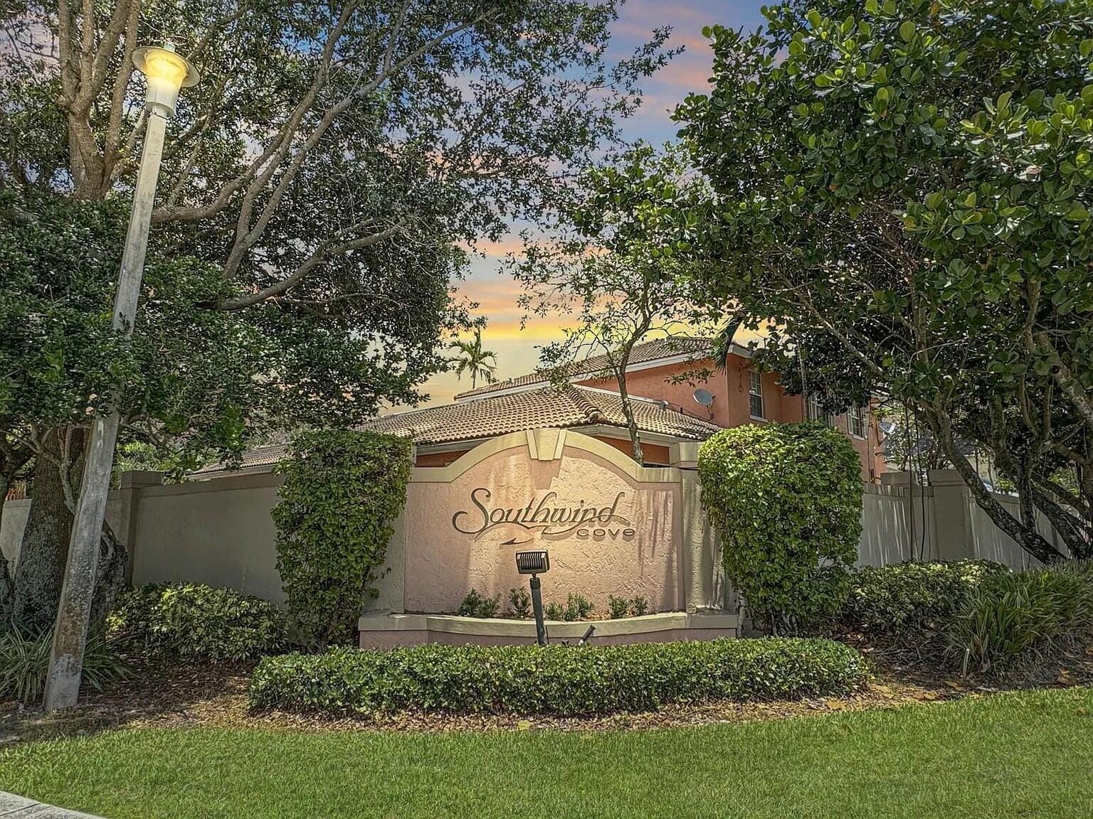 4091 NW 91st Terrace, Sunrise, FL 33351 photo 2