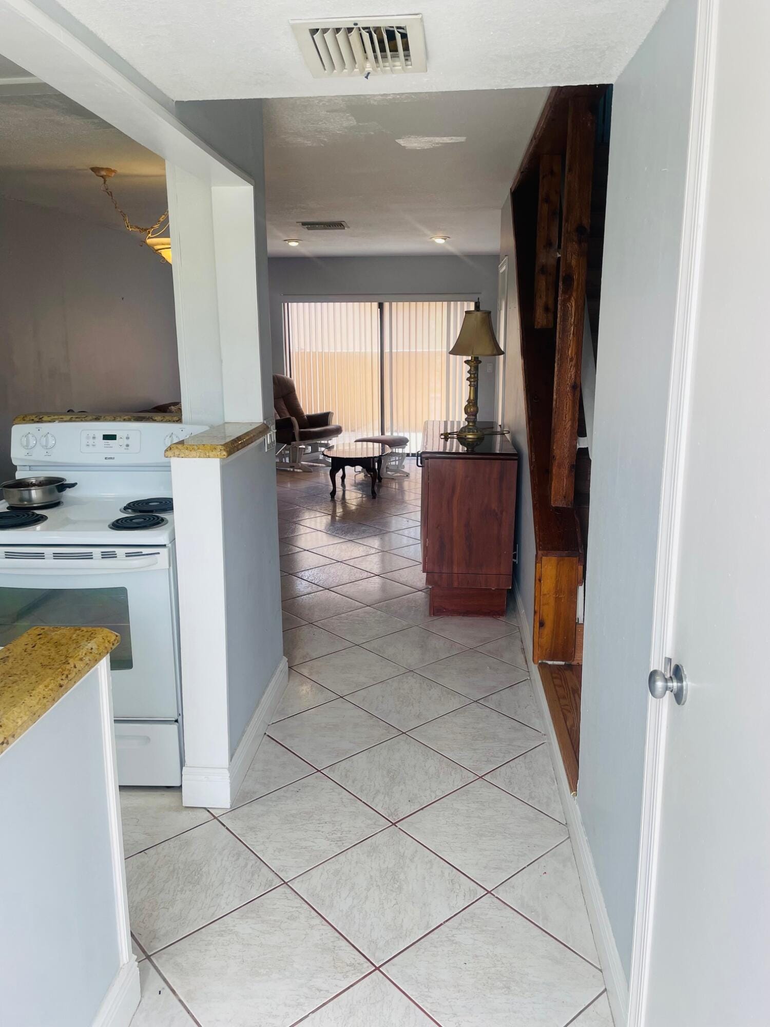 139 Sparrow Drive 2c, Royal Palm Beach, FL 33411 photo 3