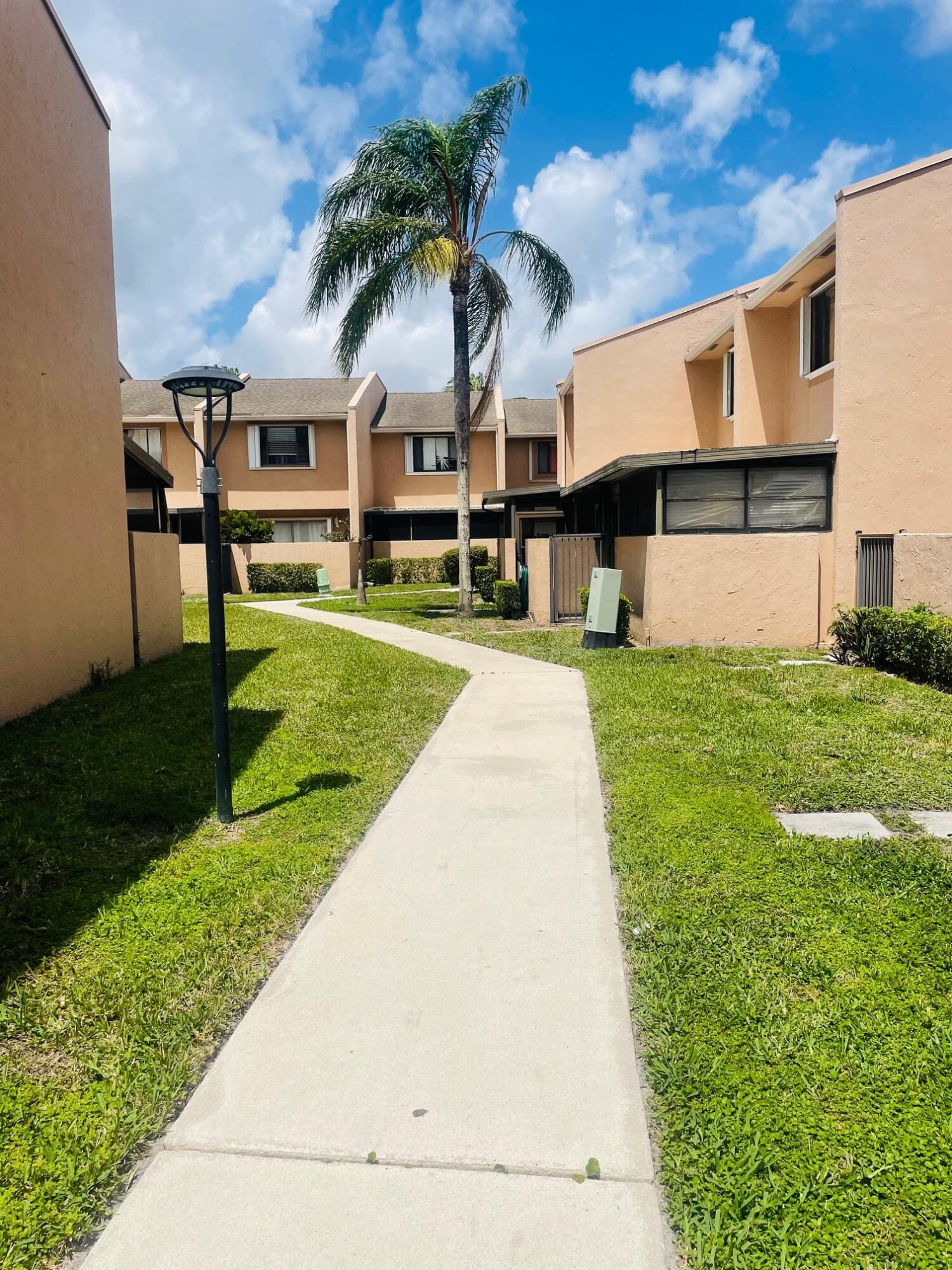 139 Sparrow Drive 2c, Royal Palm Beach, FL 33411 photo 22