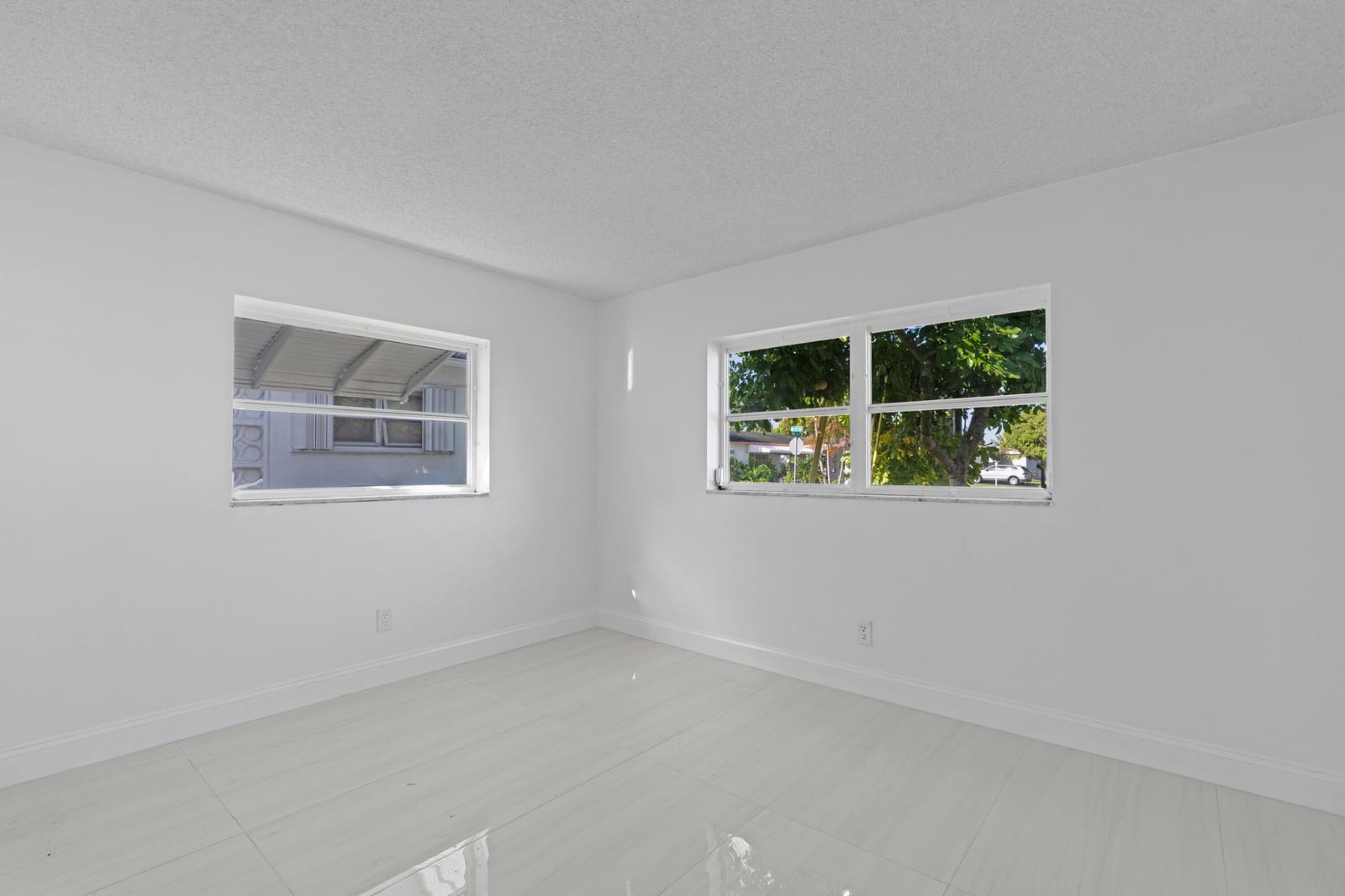 4300 NW 45th Terrace, Lauderdale Lakes, FL 33319 photo 14