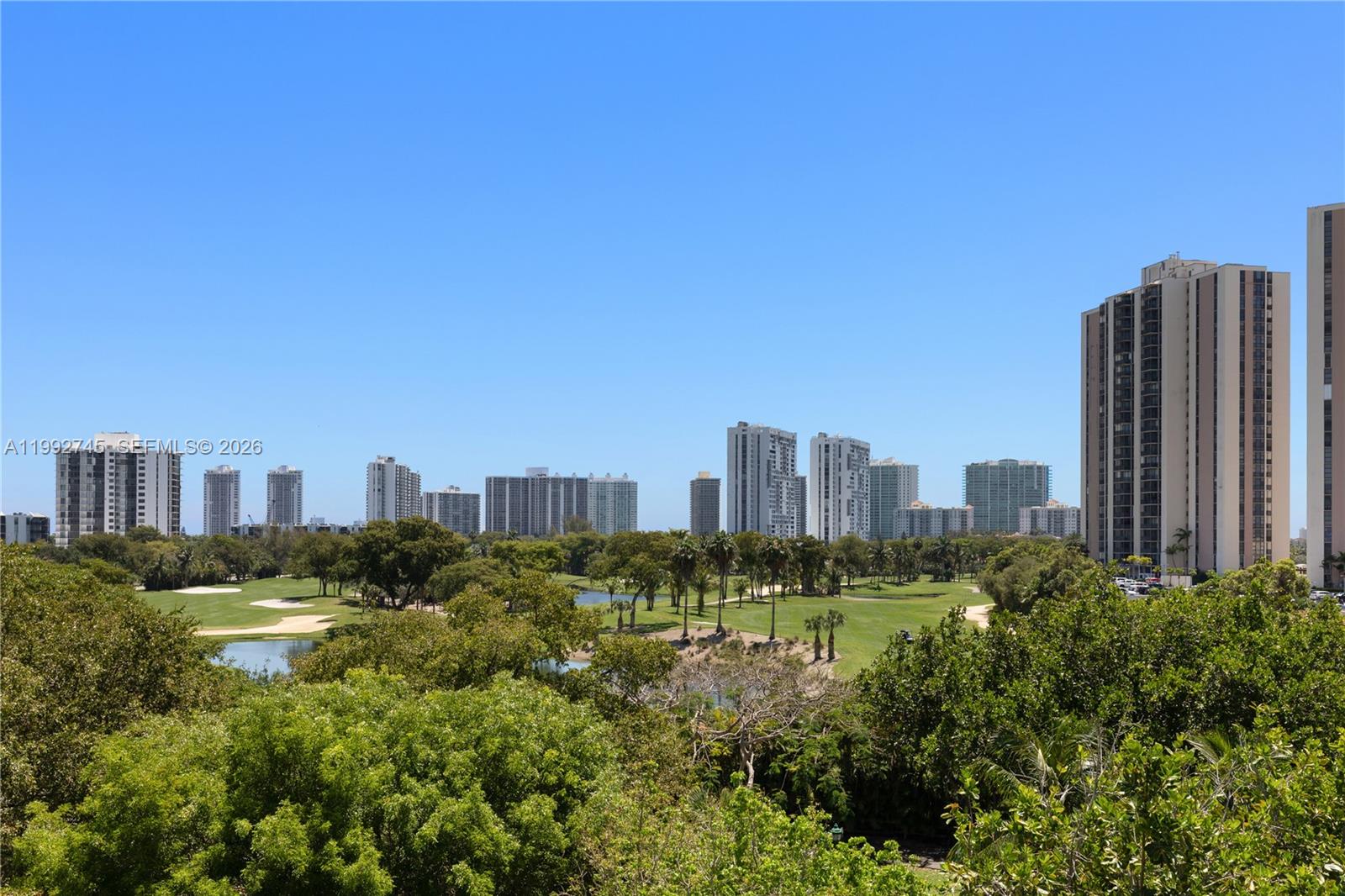 20400 W Country Club Drive 605, Aventura, FL 33180, Aventura