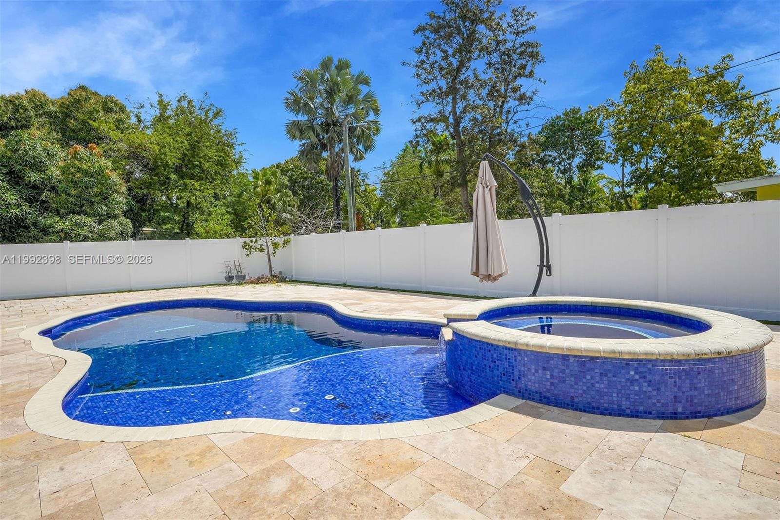 30 Bentley Drive, Miami Springs, FL 33166 photo 3