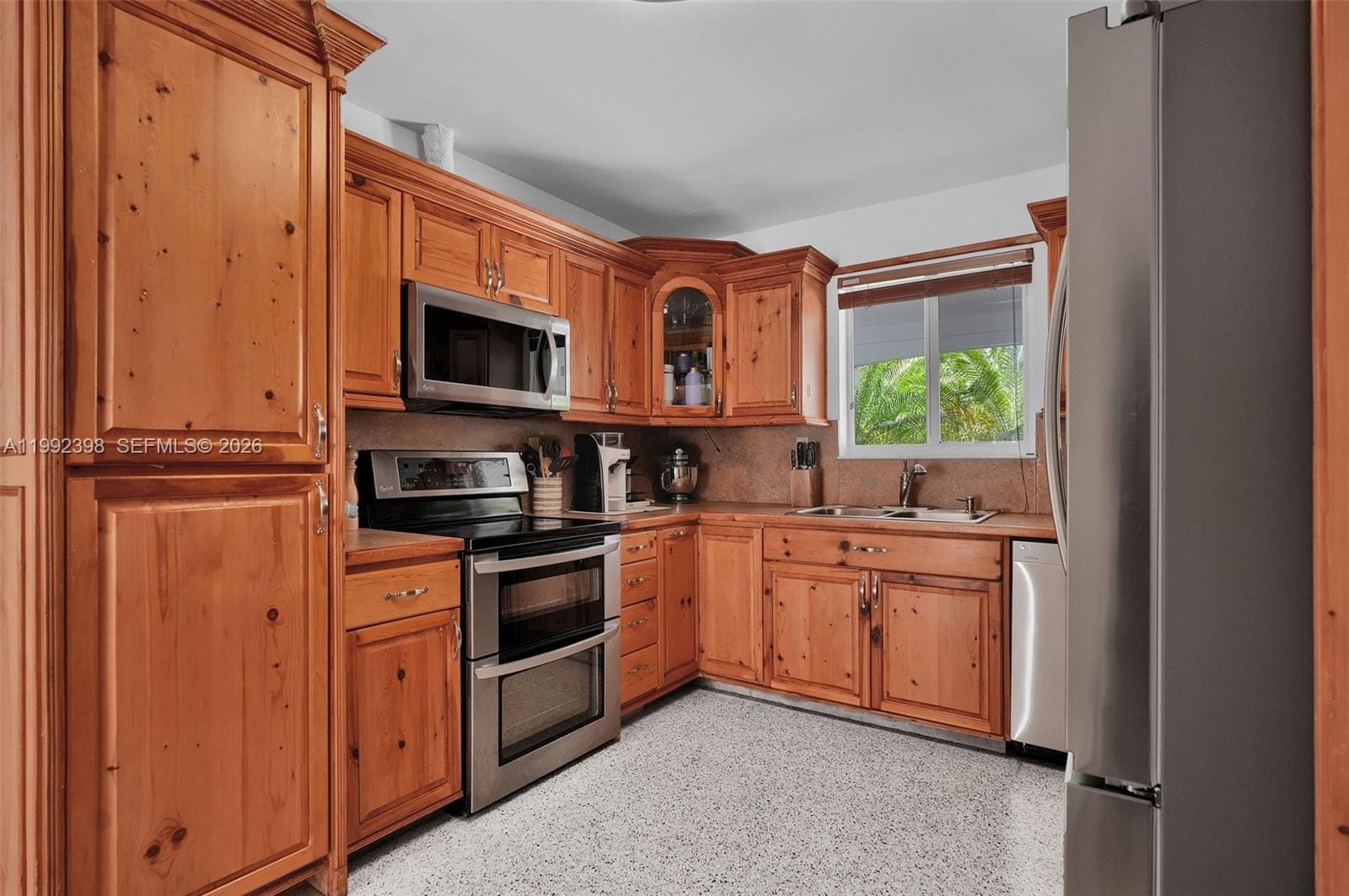 30 Bentley Drive, Miami Springs, FL 33166 photo 22