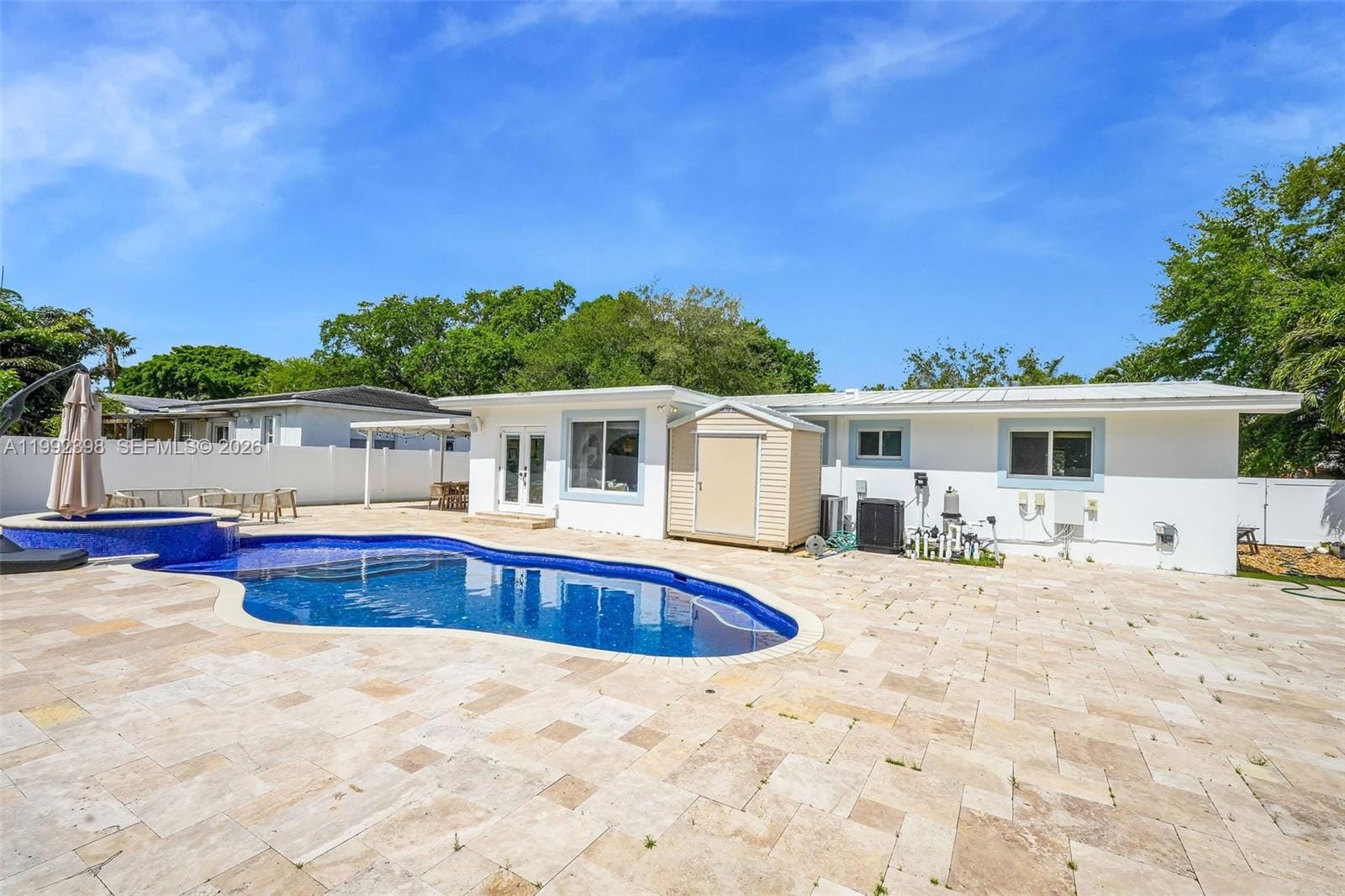 30 Bentley Drive, Miami Springs, FL 33166 photo 4