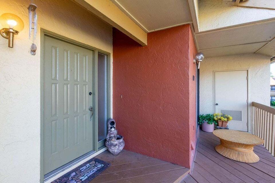 13045 Albright Court 12, Wellington, FL 33414 photo 2