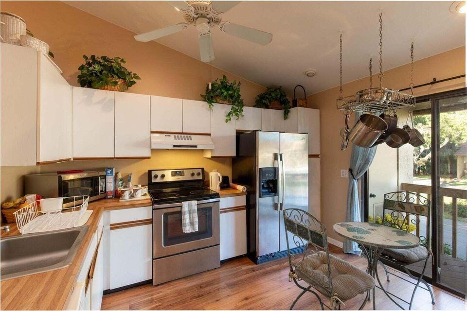 13045 Albright Court 12, Wellington, FL 33414 photo 3
