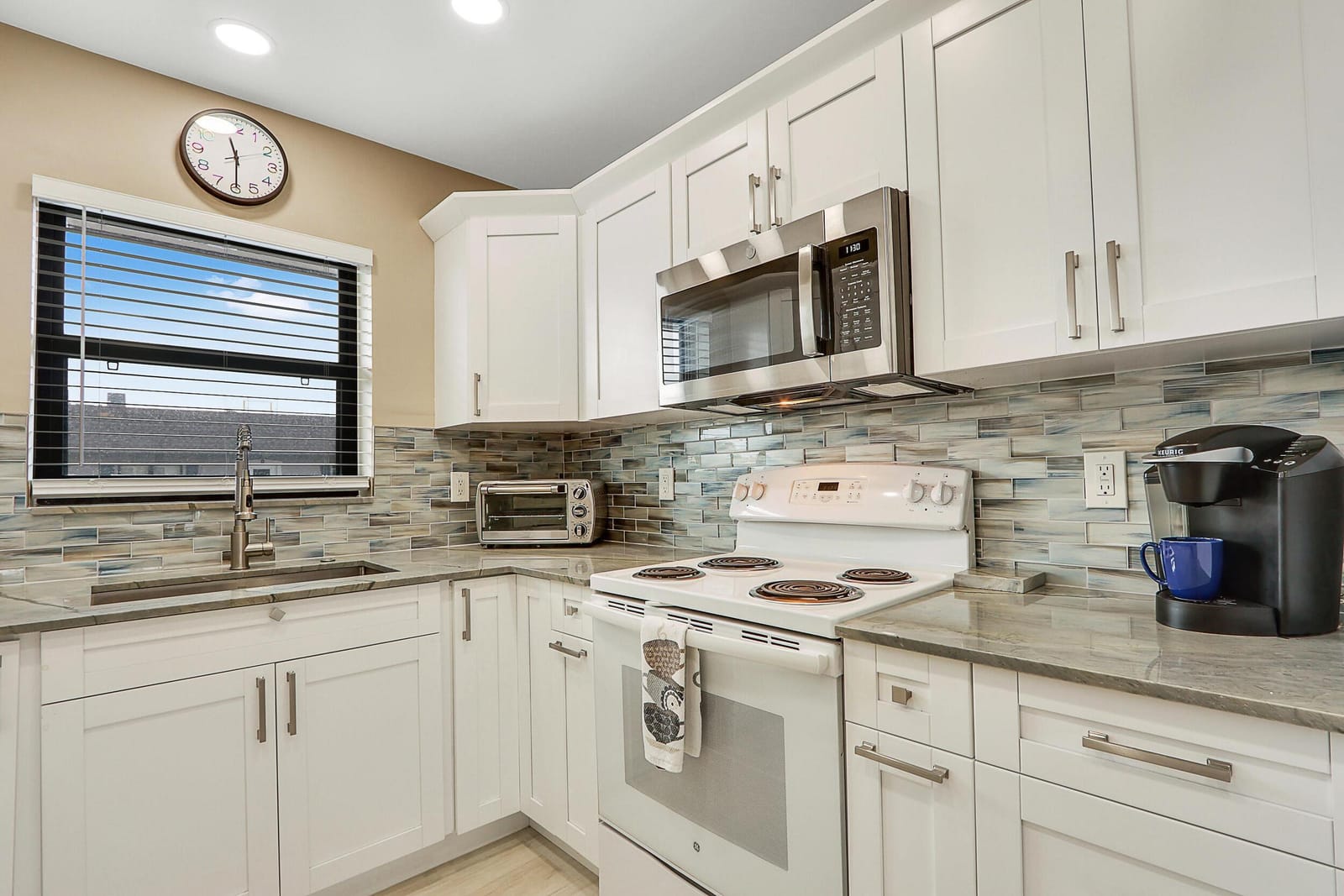 755 Saturn Street E204, Jupiter, FL 33477 photo 6