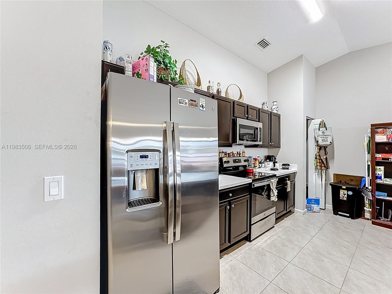 865 SW Mccracken Avenue — photo 9