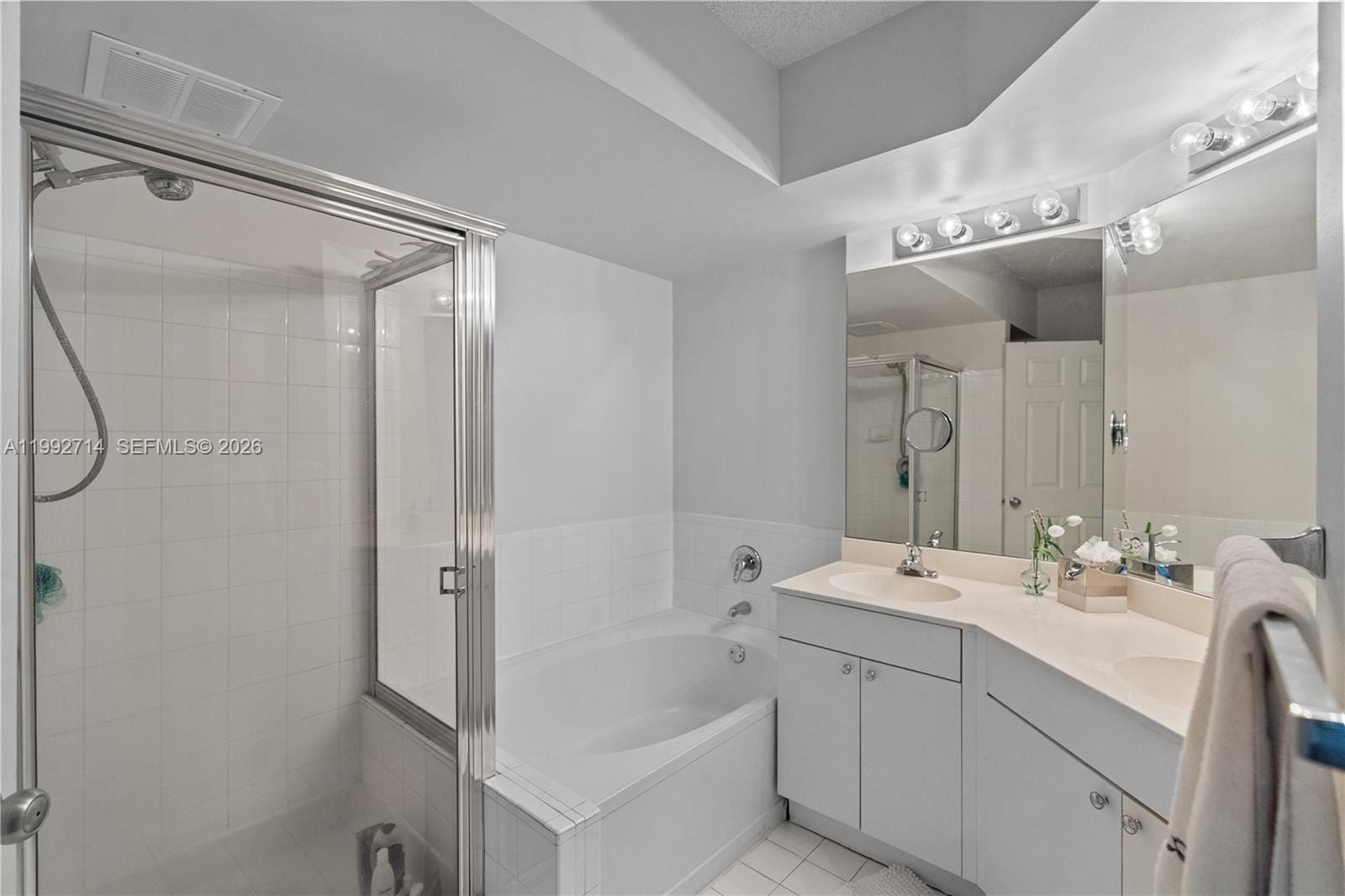 17100 N Bay Road 1301, Sunny Isles Beach, FL 33160 photo 24