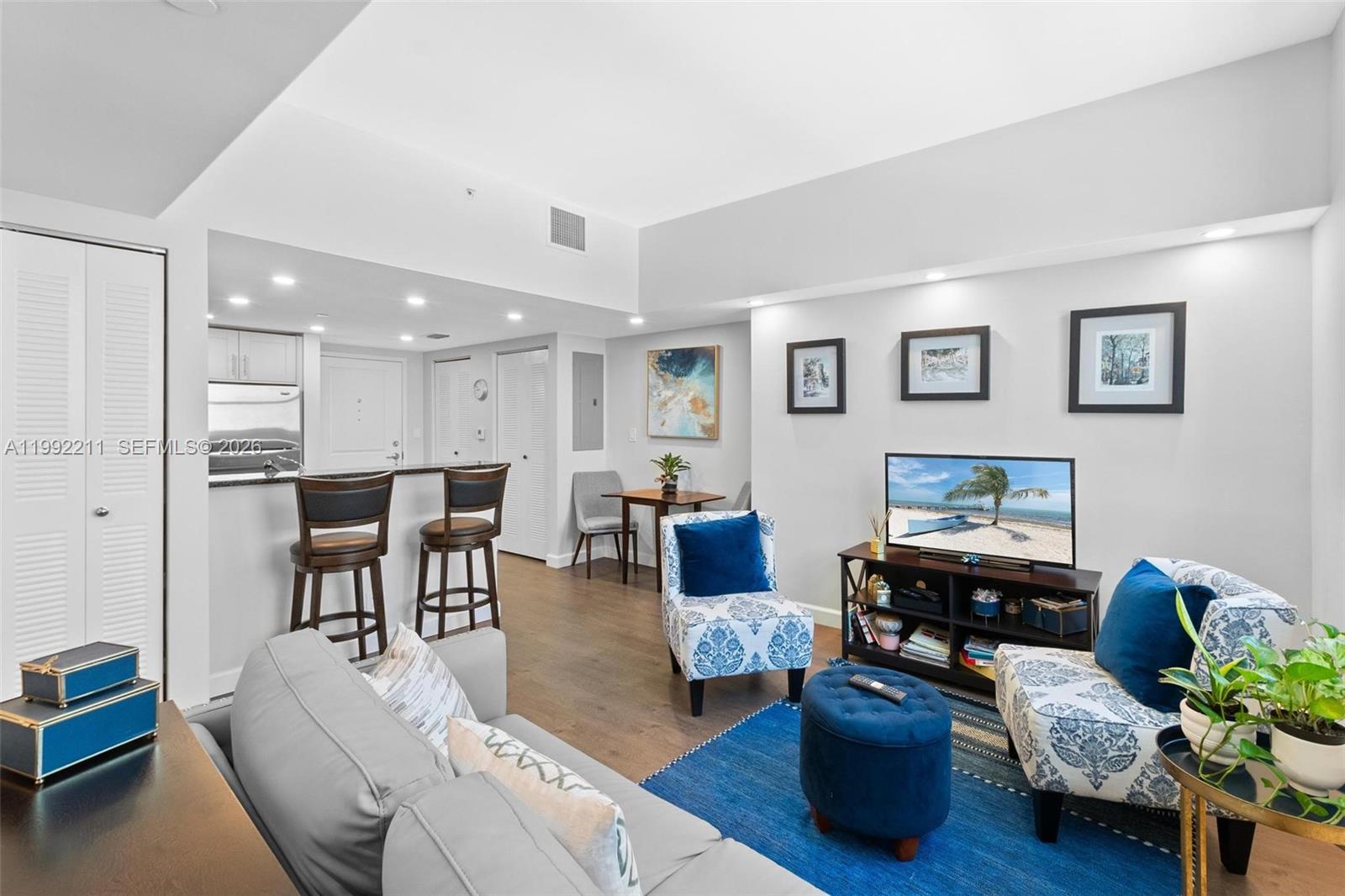 111 E Flagler Street 909, Miami, FL 33131, Miami