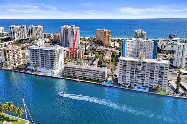 400 N Riverside Drive 503, sold in Lado Del Rio Condo, Pompano Beach, FL