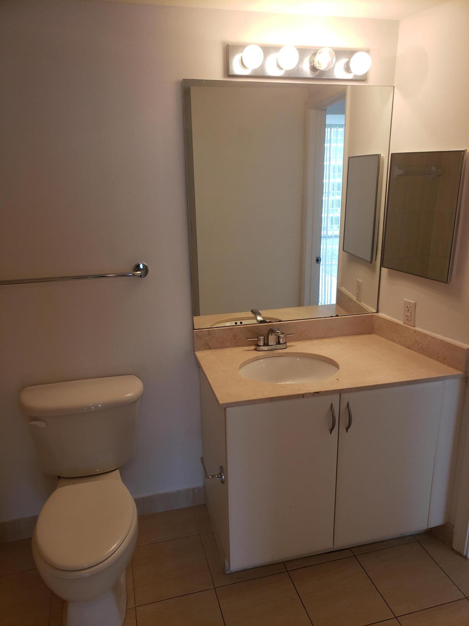 1750 N Bayshore Drive 5205, Miami, FL 33132 photo 6