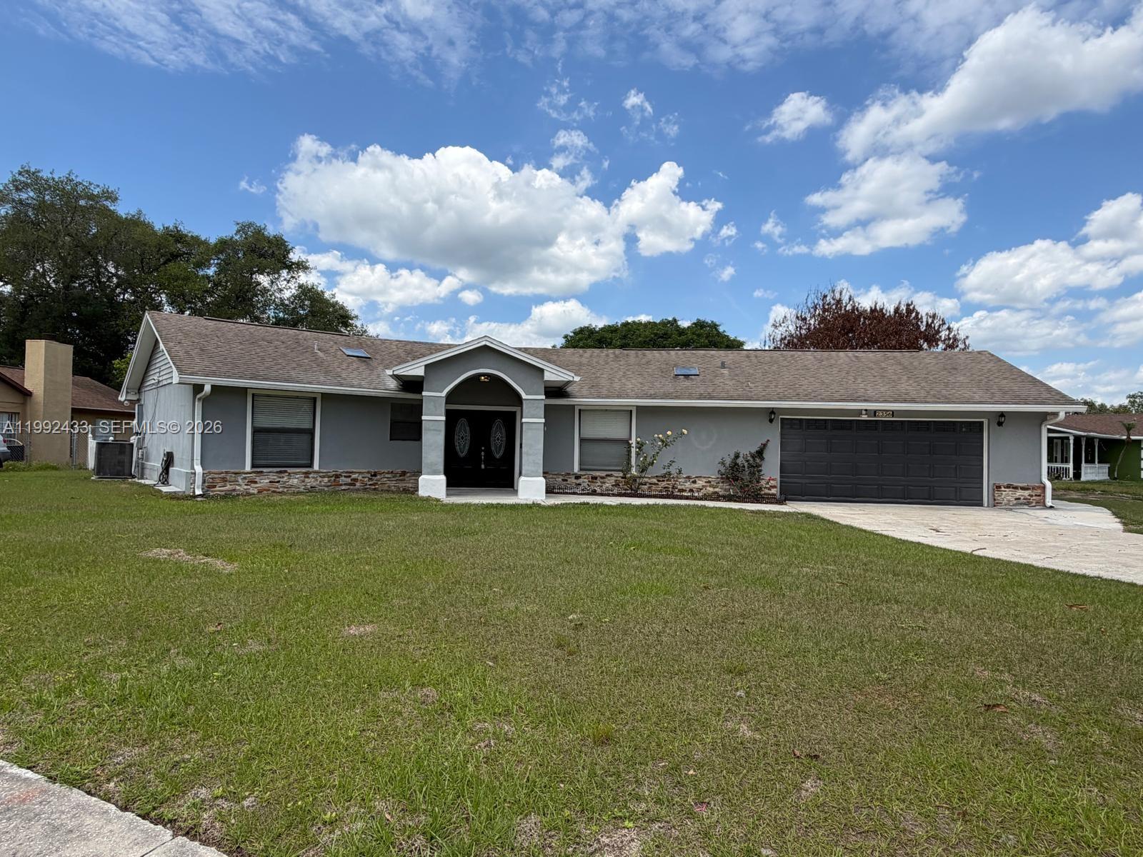 2356 Royal Oaks Boulevard, Kissimmee, FL 34744, Kissimmee