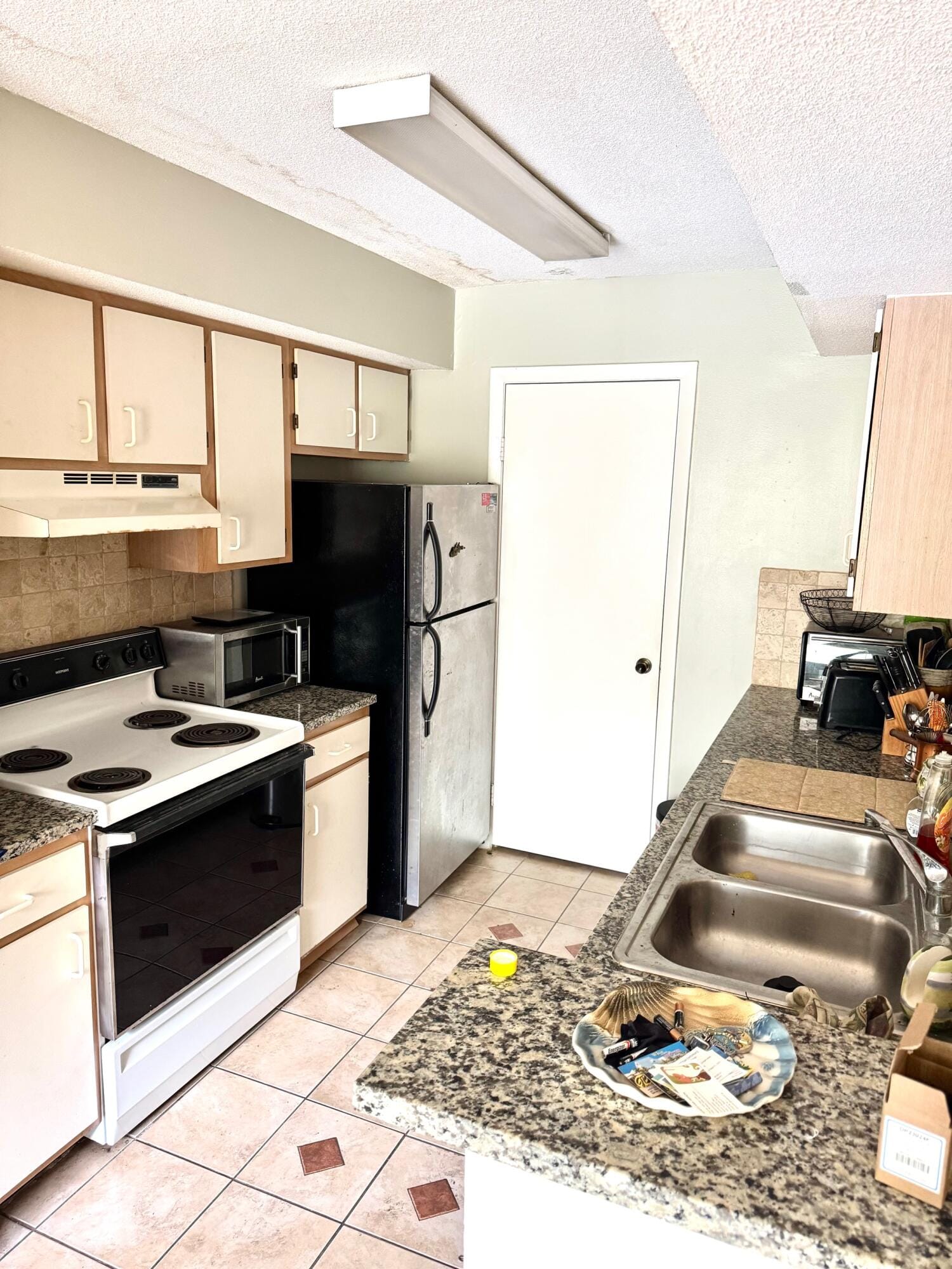 815 W Boynton Beach Boulevard 9-103, Boynton Beach, FL 33426 photo 2