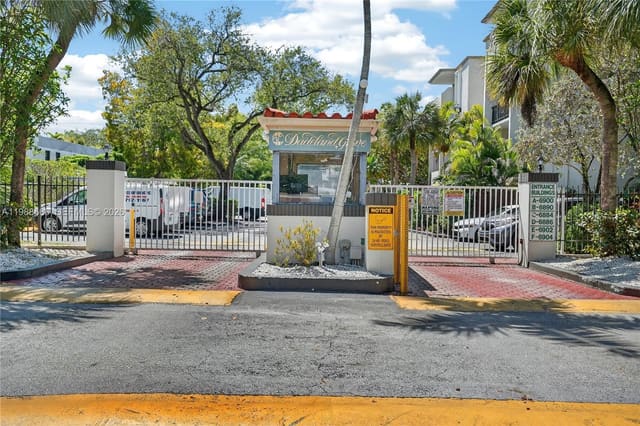6904 N Kendall Drive F104, sold in Dadeland Grove Condo, Pinecrest, FL
