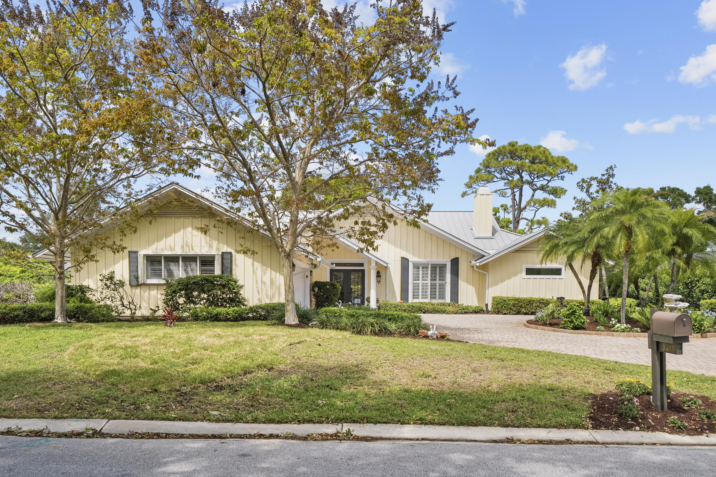 5311 SE Burning Tree Circle, Stuart, FL 34997, Stuart