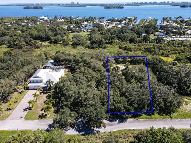 4116 Mariner Oaks Way, Fort Pierce, FL 34946