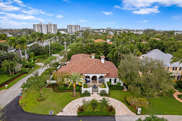1005 Tamarind Road, sold in Seagate Sec A, Delray Beach, FL