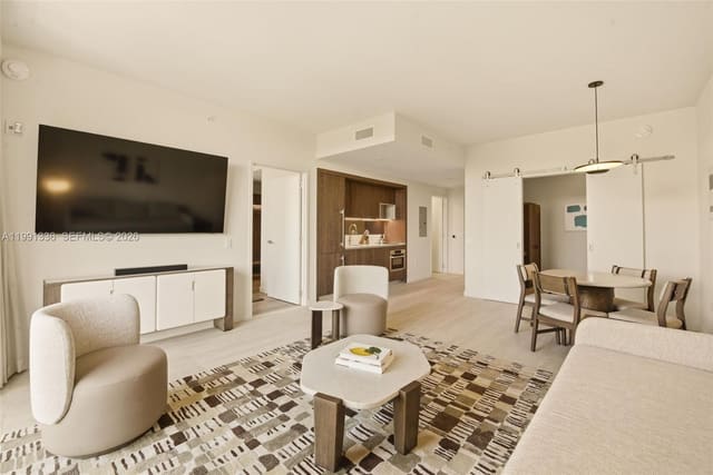1611 SW 2nd Avenue 301, Miami, FL 33129