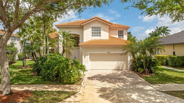4128 Amber Lane, sold in Amber-Ruby Cove Plat, Weston, FL