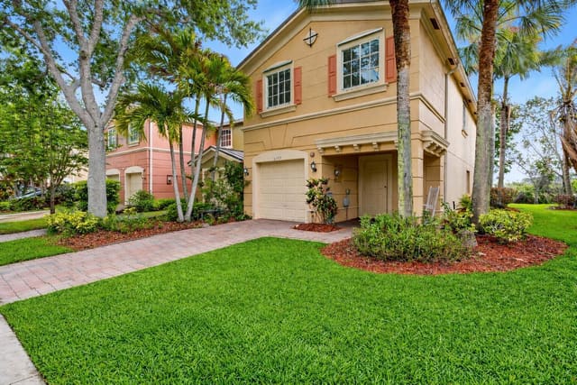 5373 SE Jennings Lane, sold in Martins Crossing, Stuart, FL