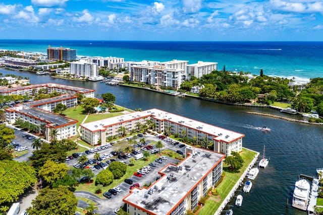 3100 NE 48th Court 415, Lighthouse Point, FL 33064