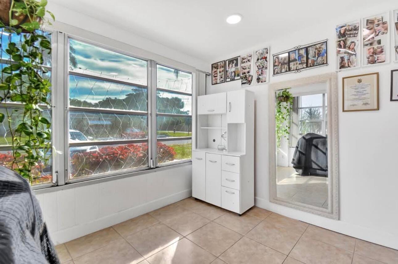 1232 Club Drive W D, Delray Beach, FL 33445 photo 17