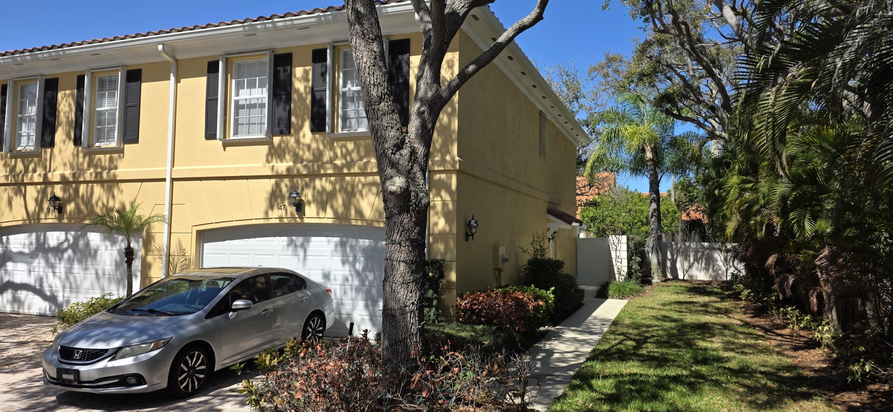 47 Tall Oaks Circle, Tequesta, FL 33469, Tequesta