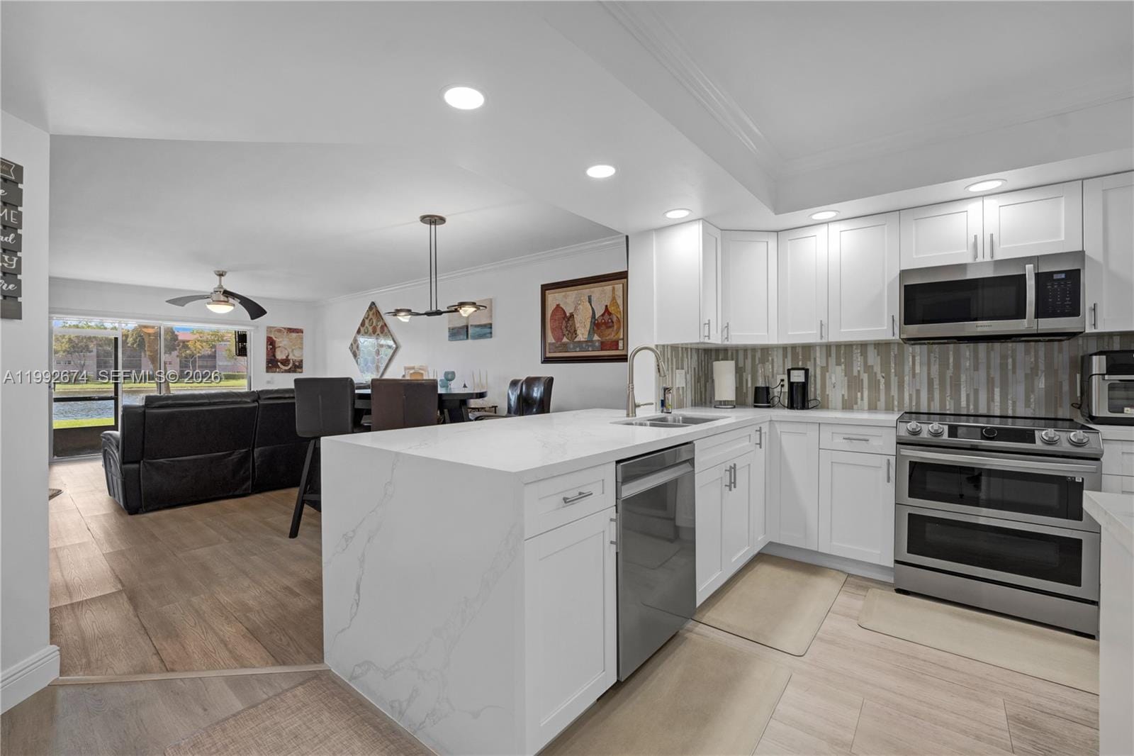 850 SW 138th Avenue 111D, Pembroke Pines, FL 33027 photo 1