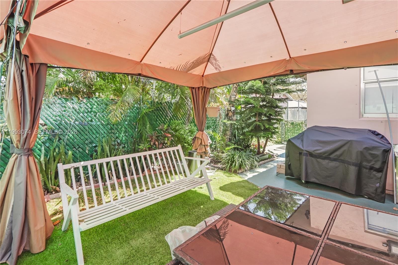 3675 NW 5th Street, Miami, FL 33125 photo 3
