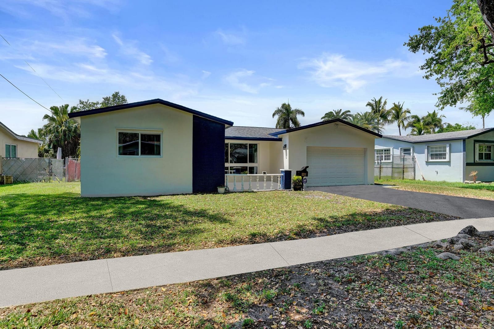 5211 SW 91st Terrace, Cooper City, FL 33328 photo 2