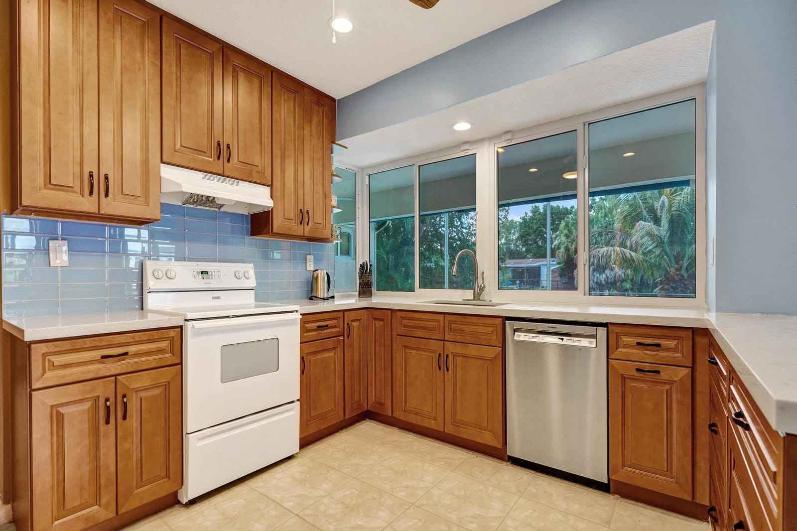 5211 SW 91st Terrace, Cooper City, FL 33328 photo 17