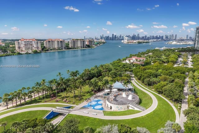 300 S Pointe Drive 801, Portofino Tower, Miami Beach, FL