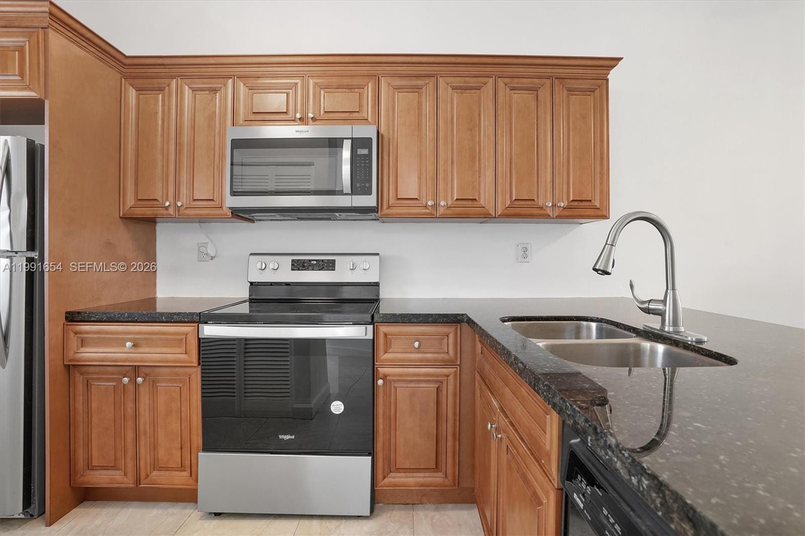 6723 NW 188th Terrace, Hialeah, FL 33015 photo 10