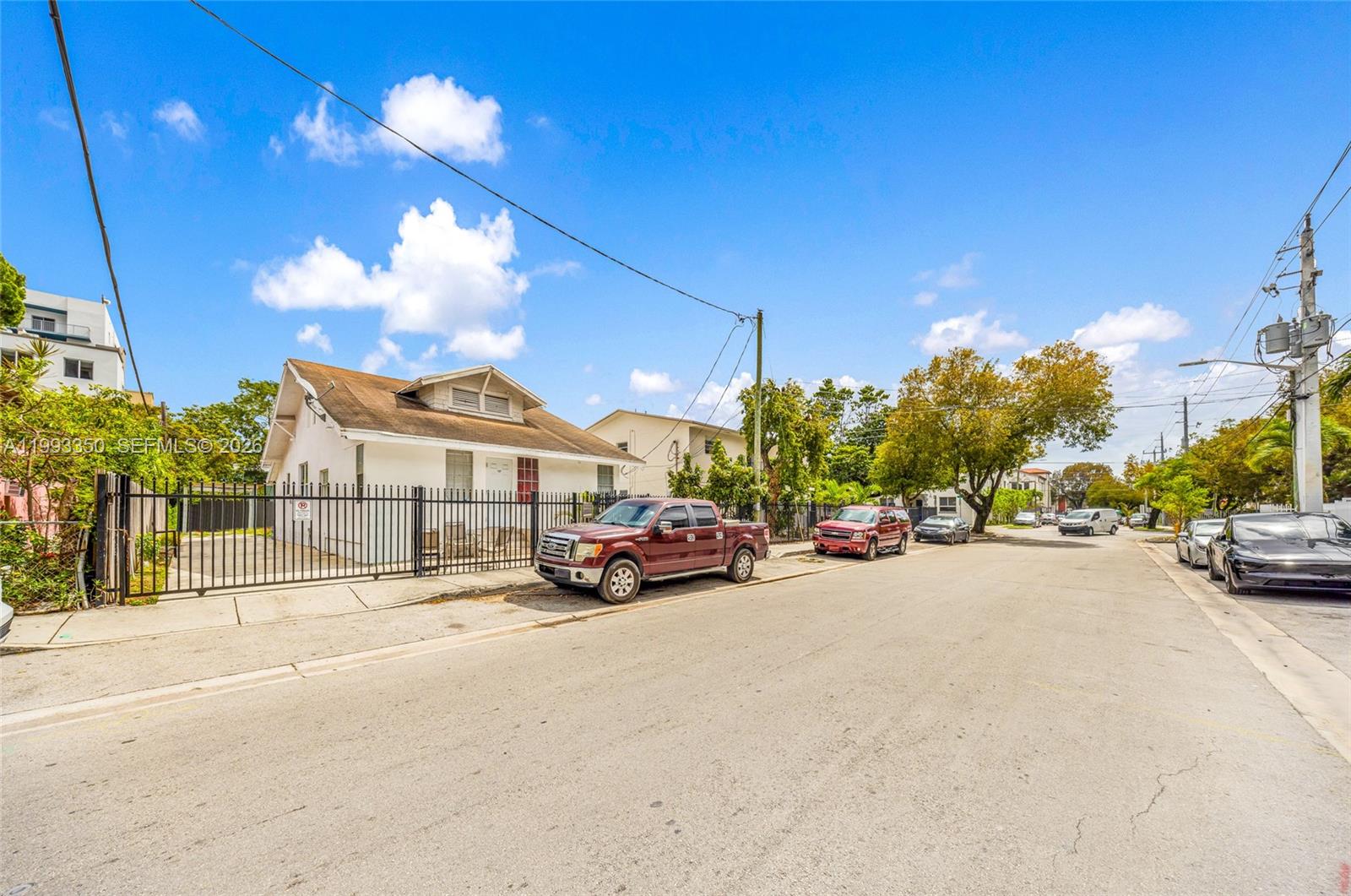 127 SW 7th Avenue, Miami, FL 33130, Miami