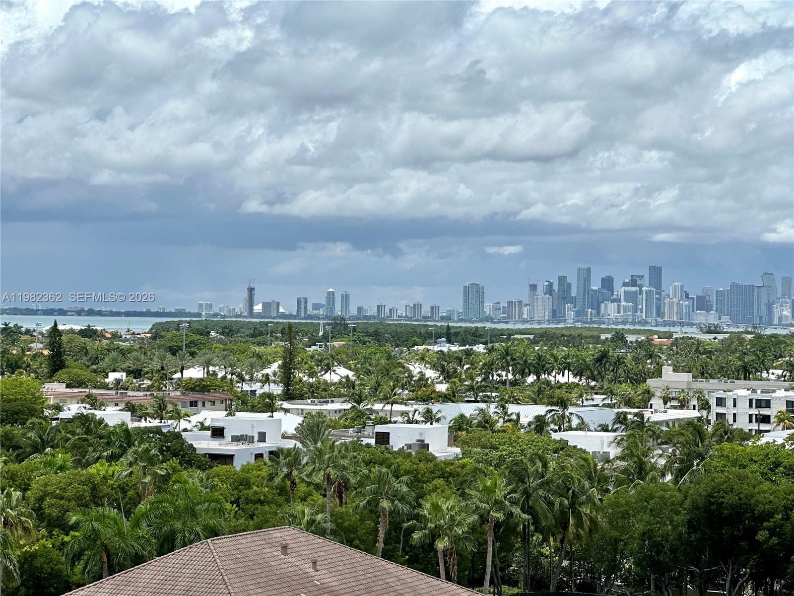 785 Crandon Boulevard 803, Key Biscayne, FL 33149 photo 2
