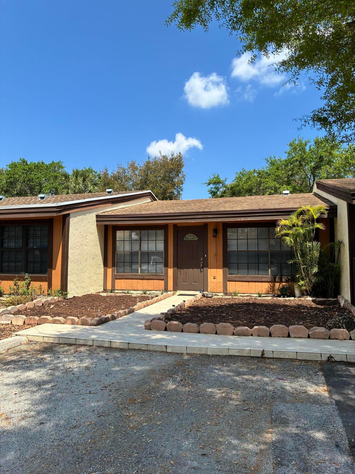 2301 Buttonwood Avenue, Pembroke Pines, FL 33026 photo 15