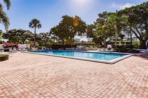 605 Oaks Drive 304, Pompano Beach, FL 33069 photo 24