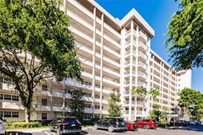 605 Oaks Drive 304, Pompano Beach, FL 33069 photo 27