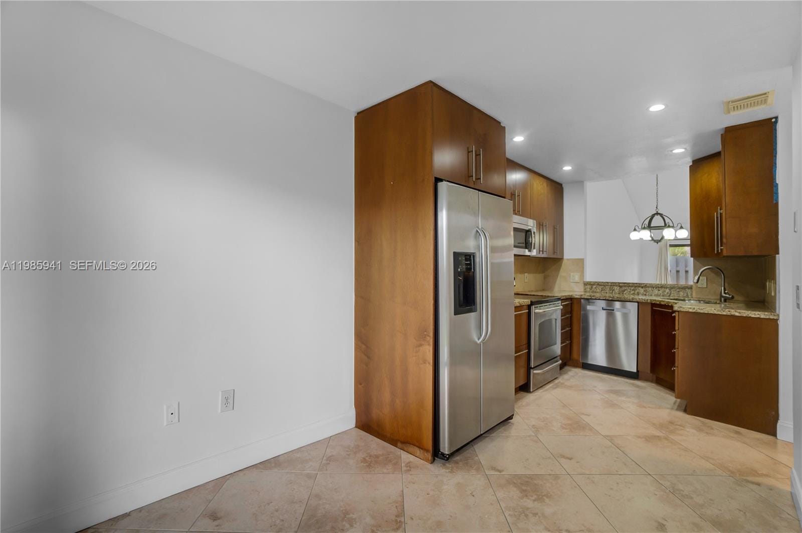 1634 N 15th Terrace, Hollywood, FL 33020 photo 8