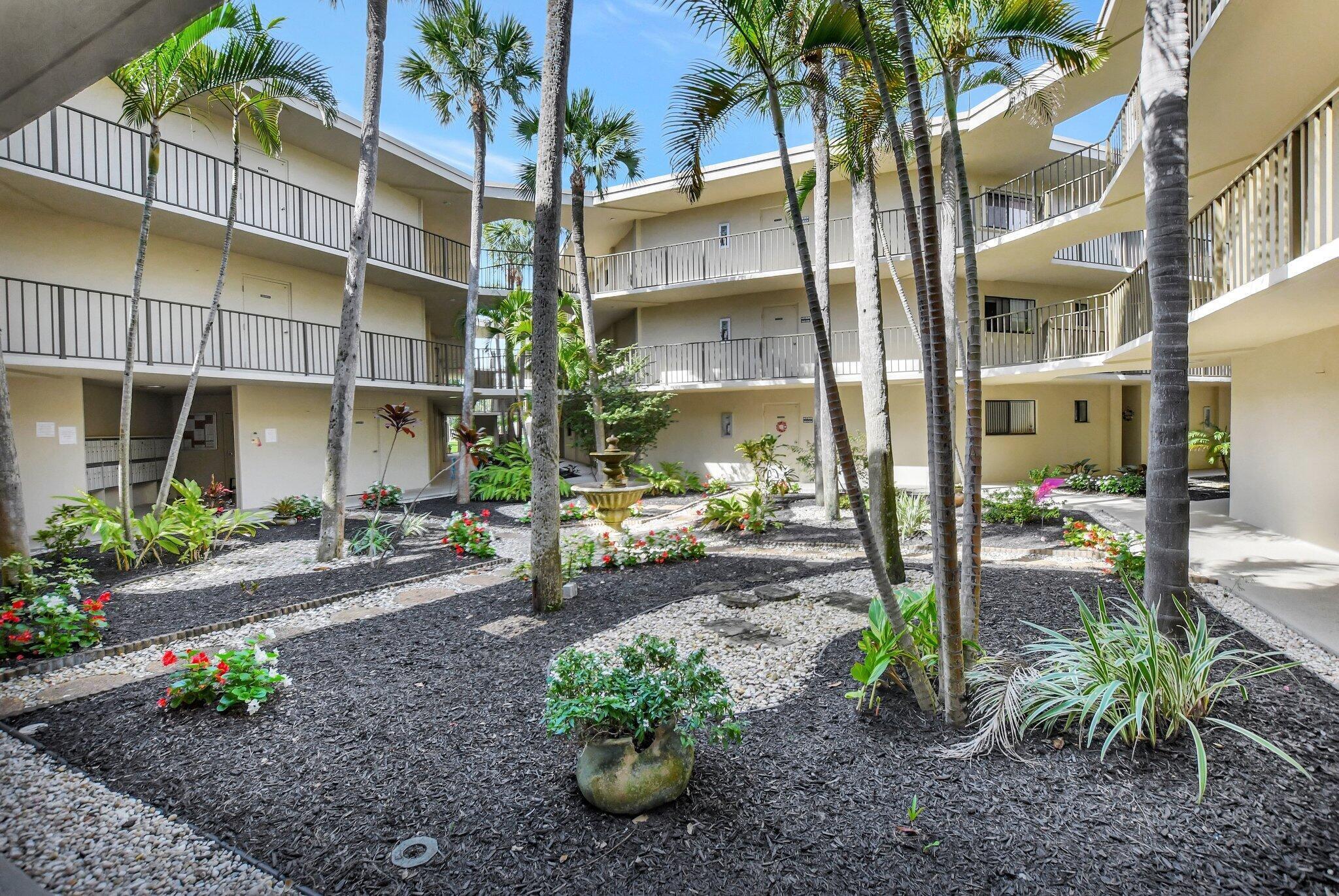 5340 Las Verdes Circle 208, Delray Beach, FL 33484, Delray Beach