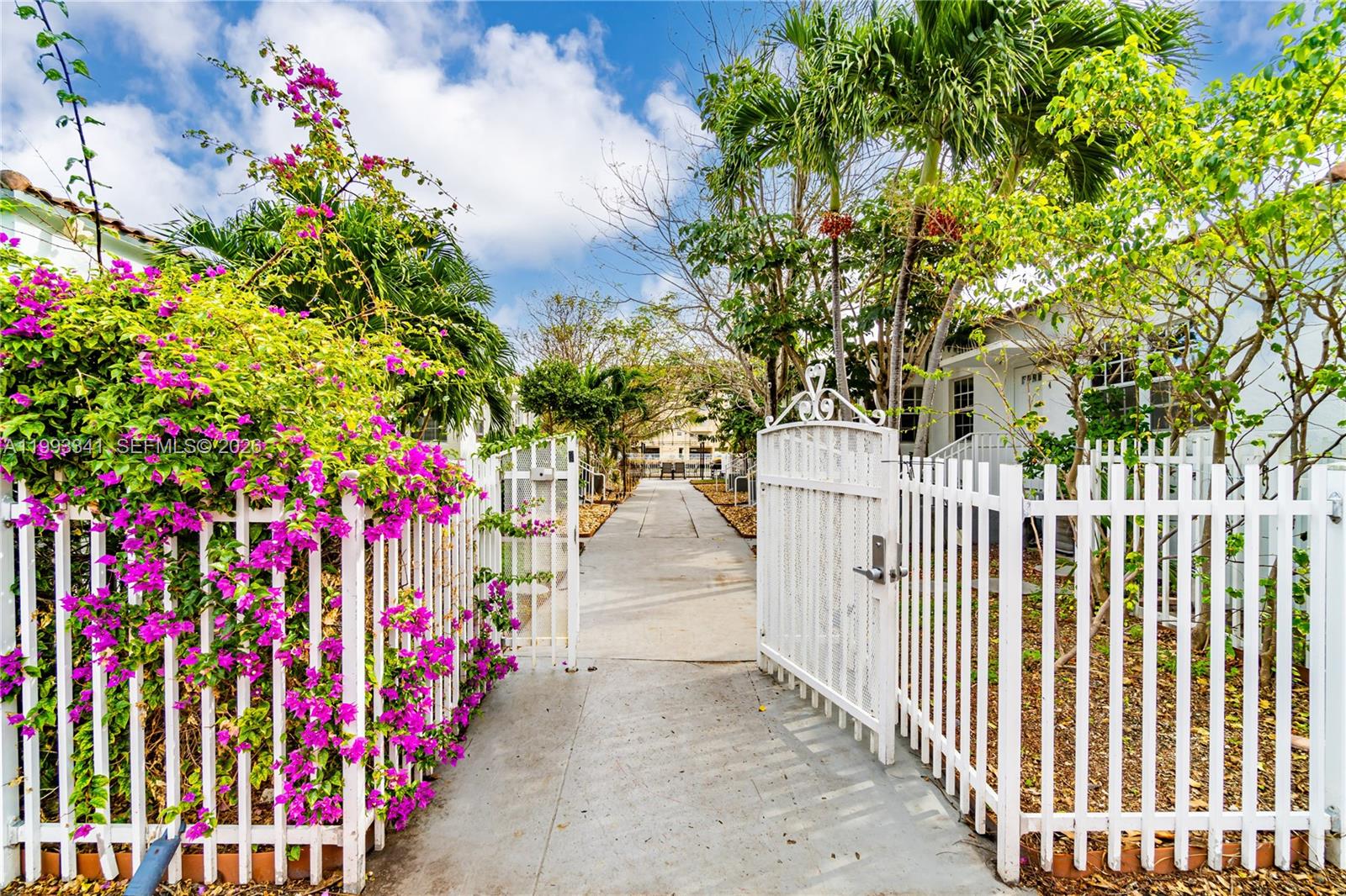 8335 E Crespi Blvd 4 4, Miami Beach, FL 33141, Miami Beach