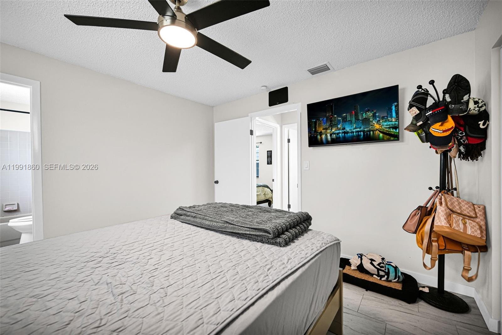 2934 NW 94th Street, Miami, FL 33147 photo 27